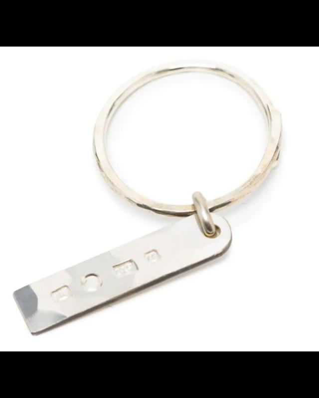 WERKSTATT:MÜNCHEN Name Plate silver keyring - Silber - bei WERKSTATT:MÜNCHEN Name Plate silver keyring - Silber - bei