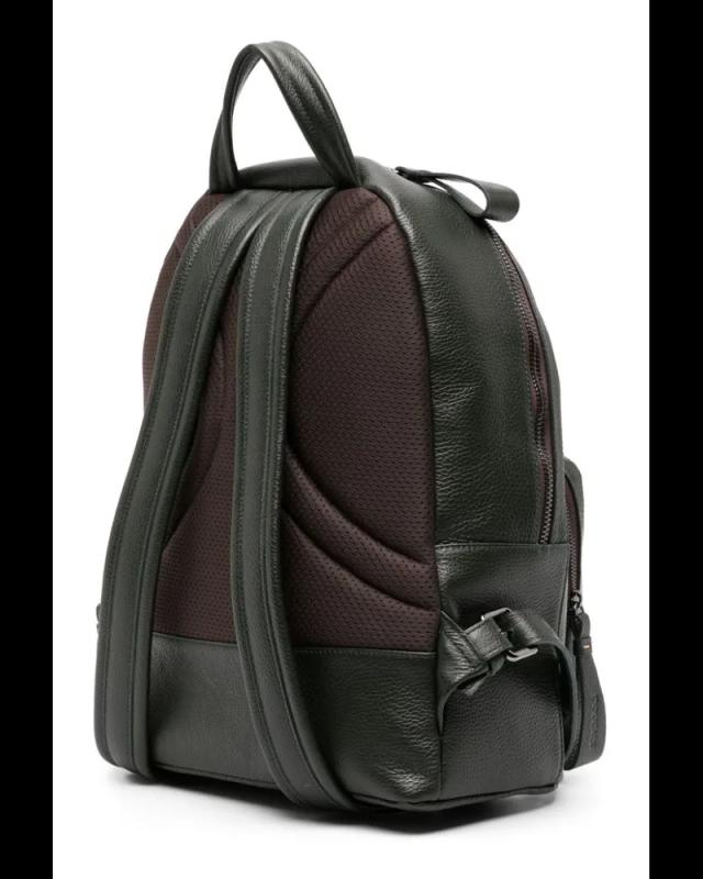 Doucal's backpack online