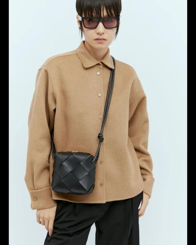 36KB 2001 null null null null 3 3 3 2003 null QchLjOiAWXW6sM