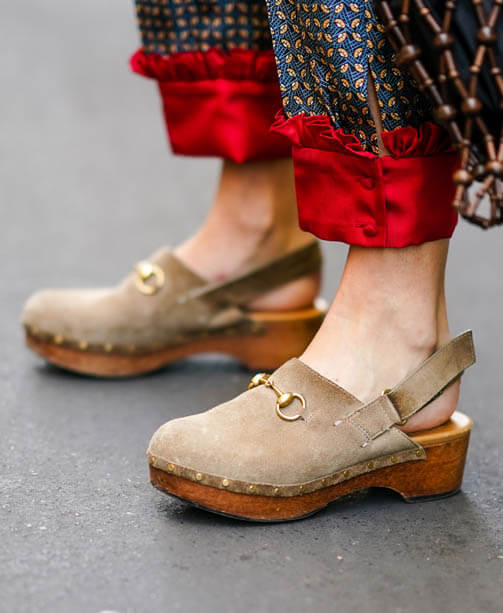 Sommer-Trend 2021: Holzsohlen-Schuhe