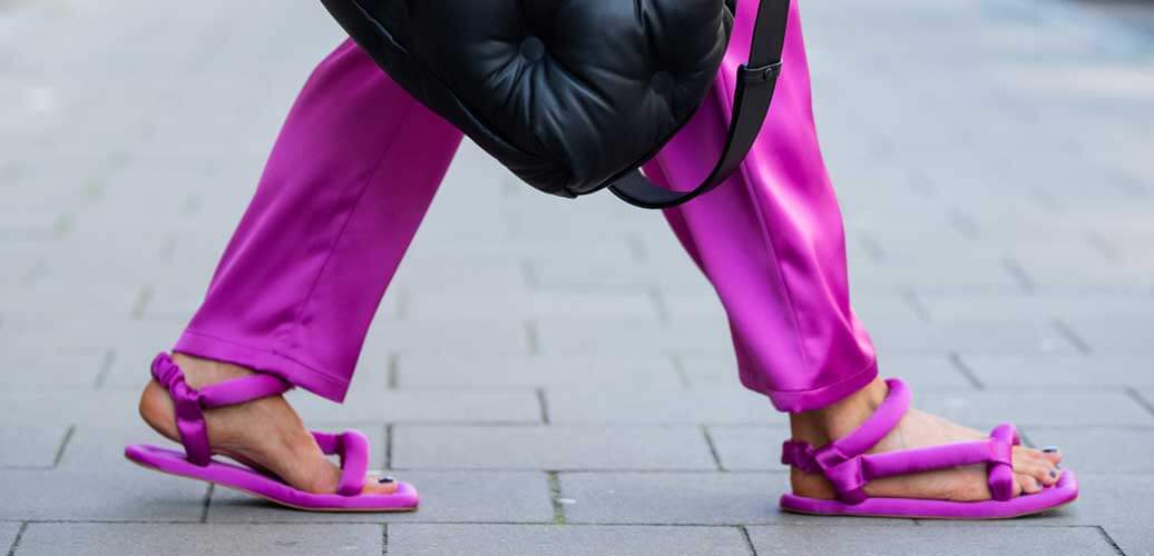 Ash Leder Sandale in Pink Damen Schuhe Flache Schuhe Flache Sandalen 