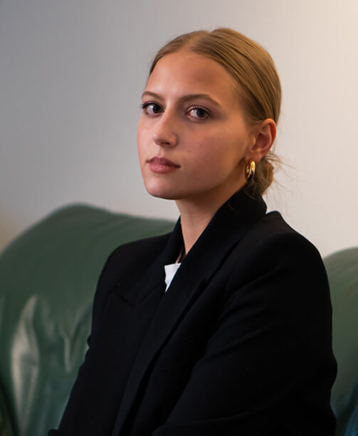 Slata-Portrait-2020-klein